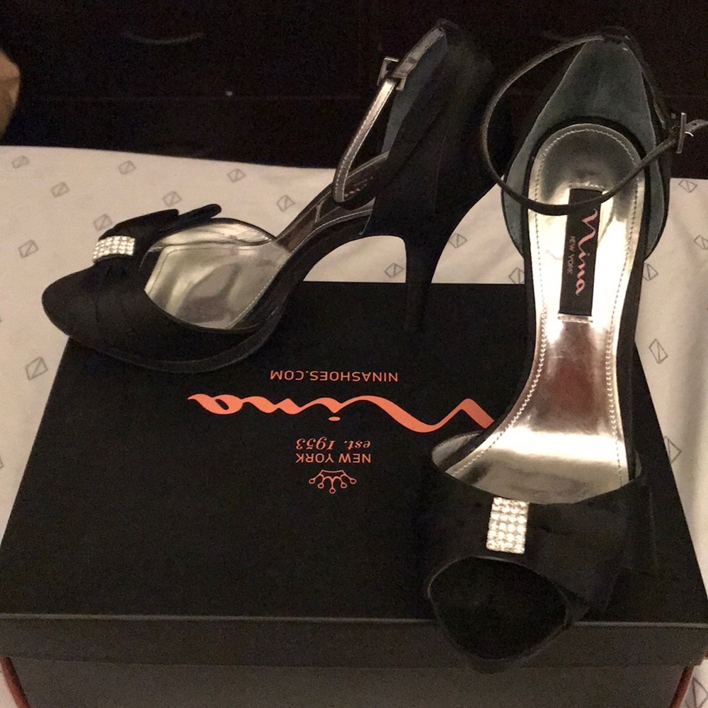 Nina- Earleen black luster satin heels